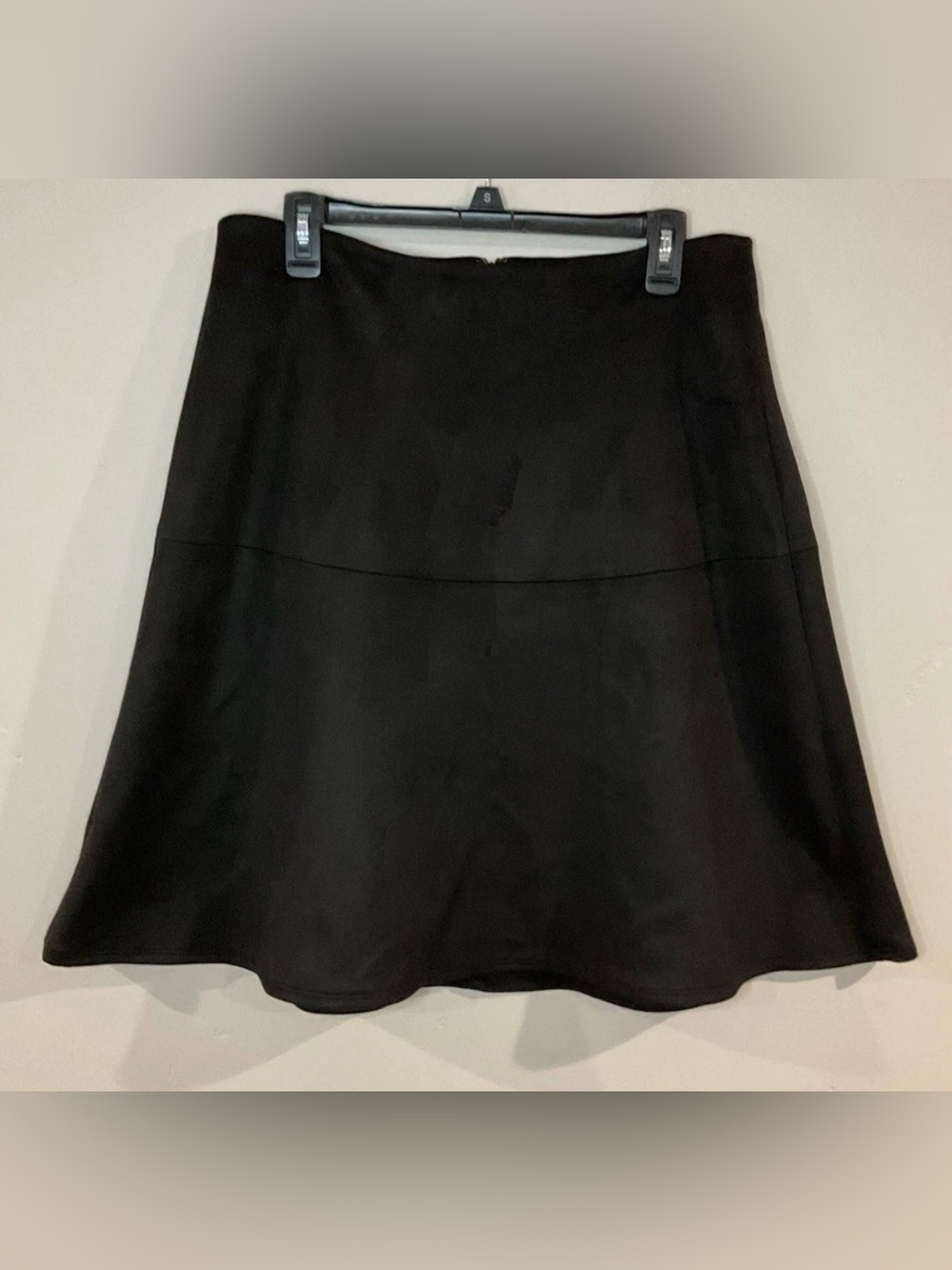 Anne Klein Scuba Skirt Faux Suede Black Sz 6 NWT - Picture 4 of 9
